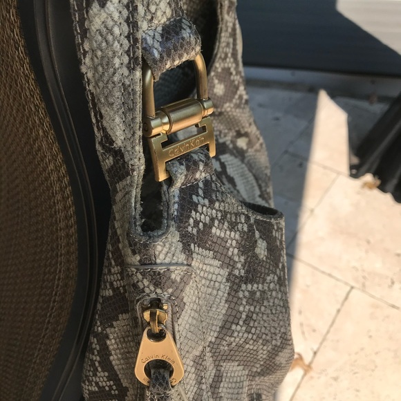 Calvin Klein Snakeskin Print Bag - Picture 10 of 13